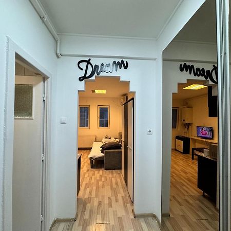 Old Town Studios By Chr Luxury Property بوخارست المظهر الخارجي الصورة