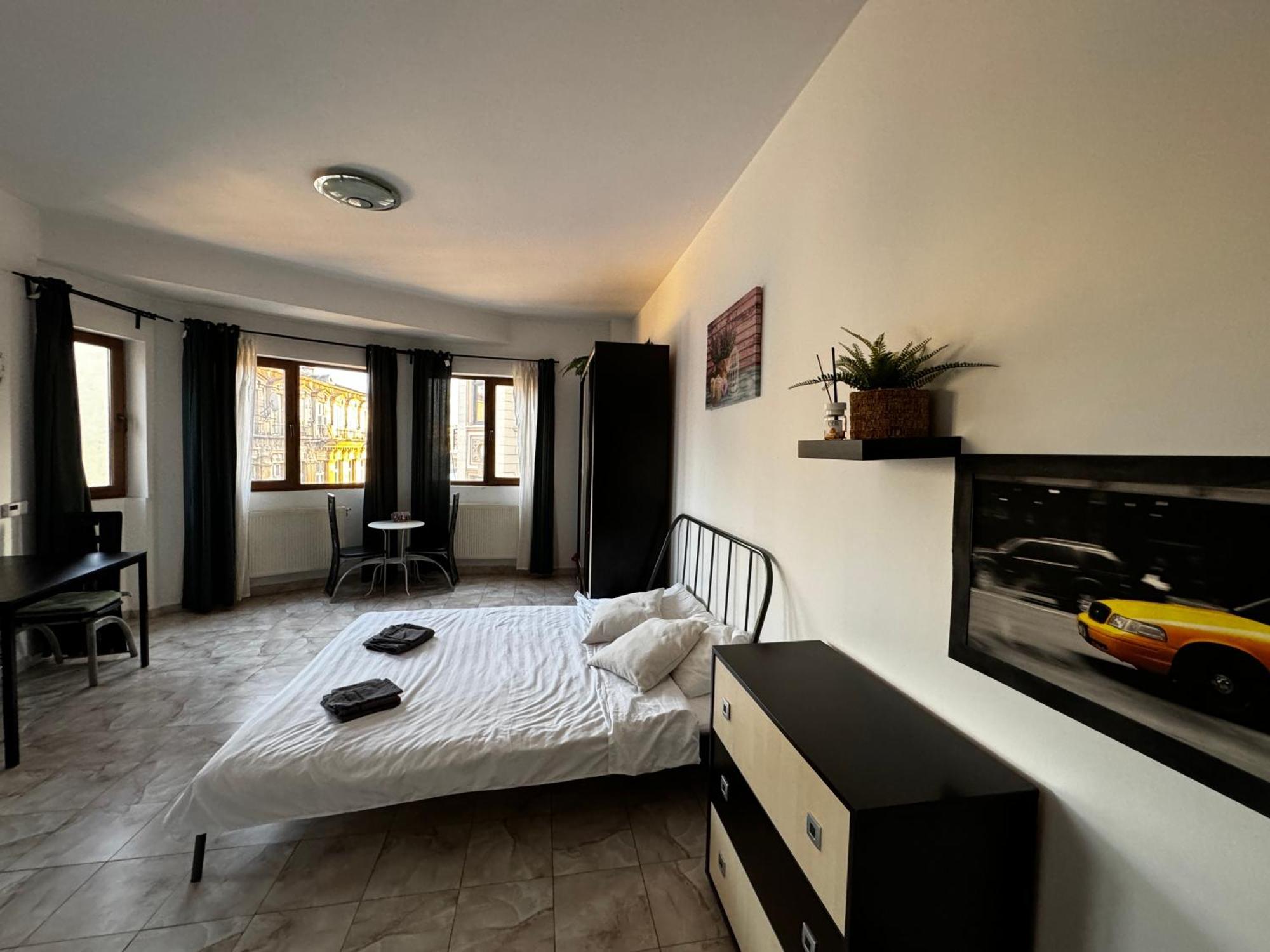 Old Town Studios By Chr Luxury Property بوخارست المظهر الخارجي الصورة