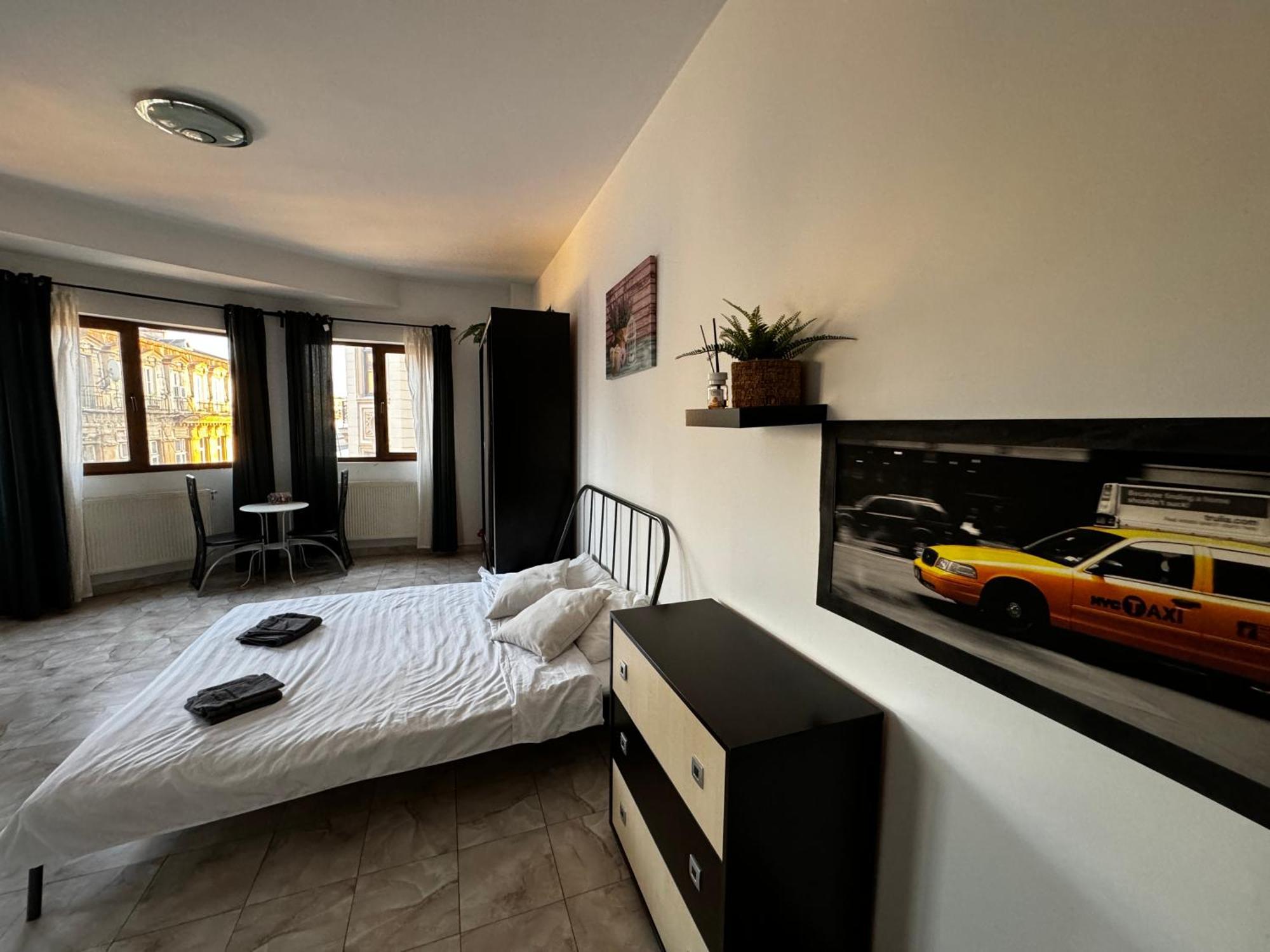 Old Town Studios By Chr Luxury Property بوخارست المظهر الخارجي الصورة