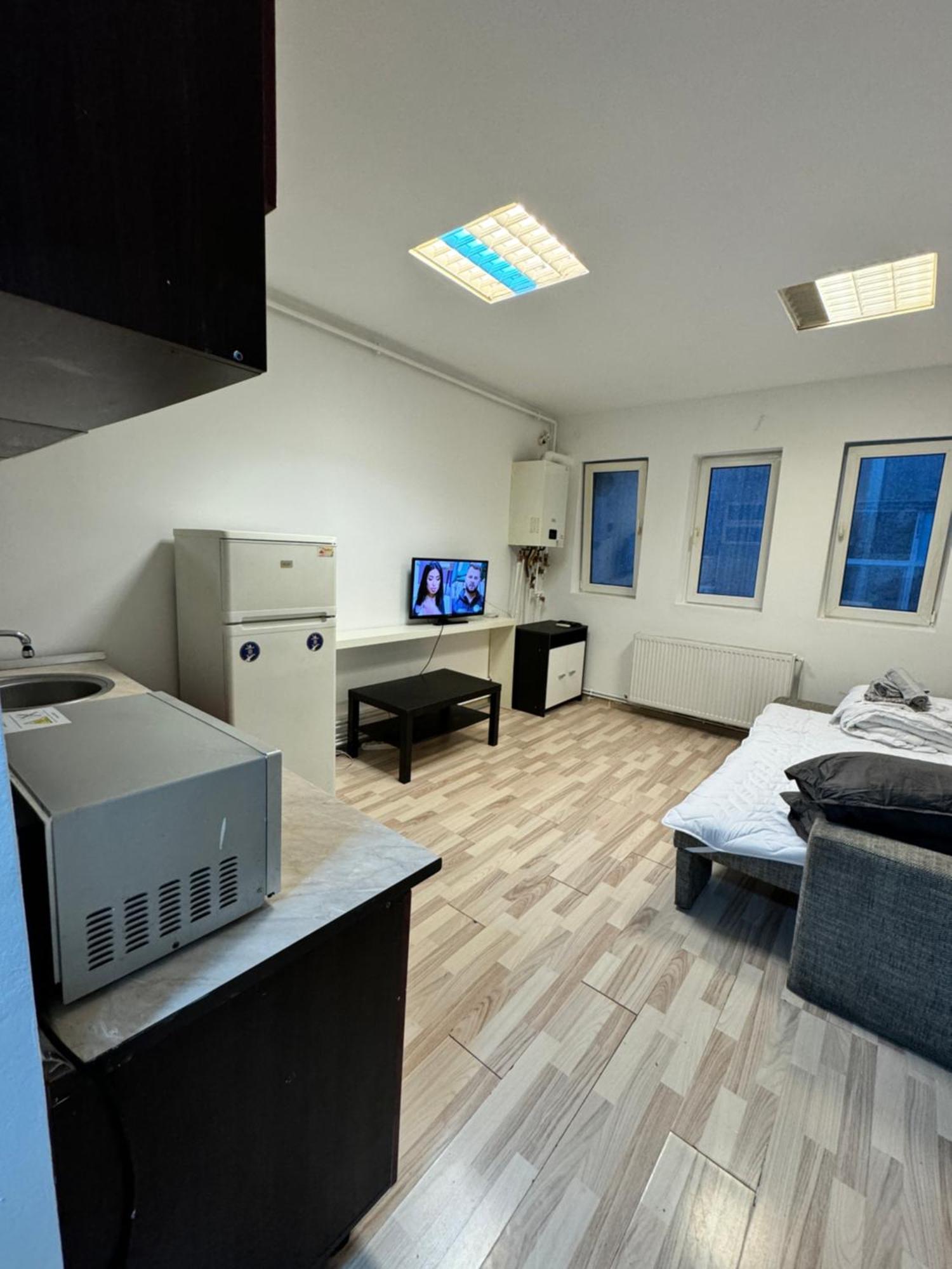 Old Town Studios By Chr Luxury Property بوخارست المظهر الخارجي الصورة